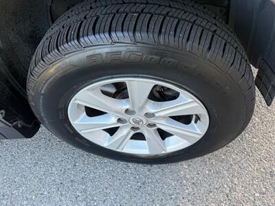 2012 Toyota Highlander SE AWD   - Photo 30 - Fremont, CA 94536