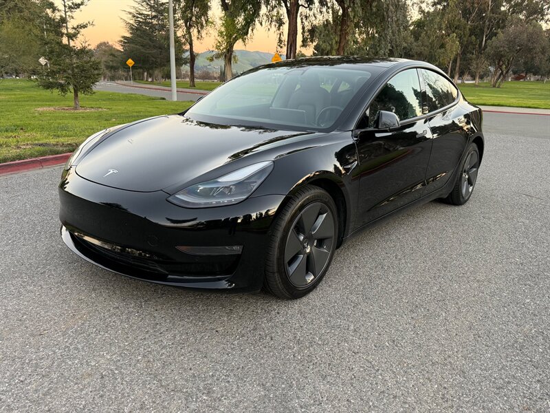 2022 Tesla Model 3 Long Range   - Photo 1 - Fremont, CA 94536