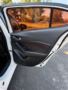 2017 Mazda Mazda3 Touring - Photo 25 - Fremont, CA 94536