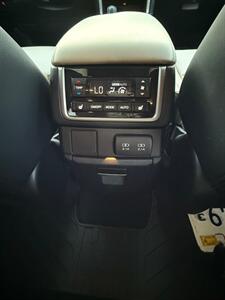 2020 Subaru Ascent Limited 7-Passenger   - Photo 26 - Fremont, CA 94536