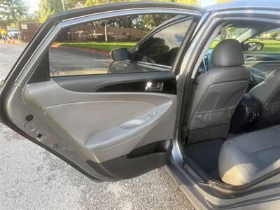 2013 Hyundai SONATA 2.0T Limited w/Navi   - Photo 27 - Fremont, CA 94536