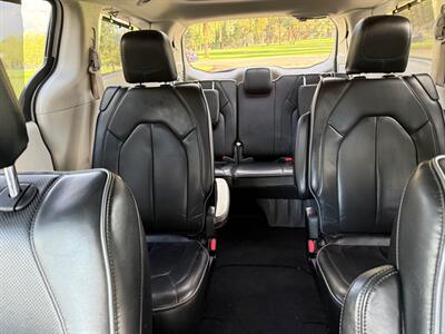 2018 Chrysler Pacifica Limited - Photo 17 - Fremont, CA 94536