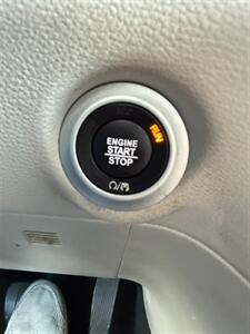 2018 Chrysler Pacifica Limited - Photo 30 - Fremont, CA 94536