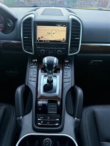 2012 Porsche Cayenne Tiptronic   - Photo 16 - Fremont, CA 94536