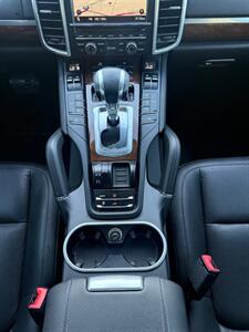 2012 Porsche Cayenne Tiptronic   - Photo 15 - Fremont, CA 94536