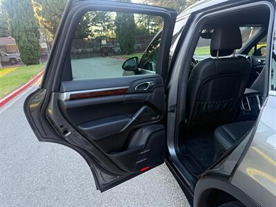 2012 Porsche Cayenne Tiptronic   - Photo 24 - Fremont, CA 94536