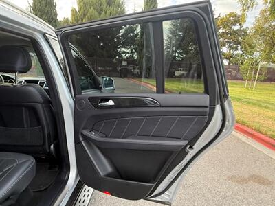 2016 Mercedes-Benz GL 450 4MATIC - Photo 30 - Fremont, CA 94536