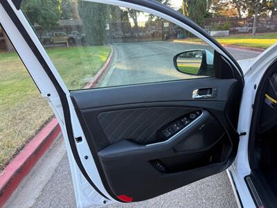 2015 Kia Optima SXL Turbo   - Photo 28 - Fremont, CA 94536