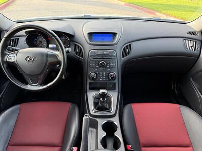 2012 Hyundai Genesis Coupe 2.0T R-Spec Manual - Photo 23 - Fremont, CA 94536