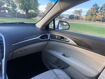 2017 Lincoln MKZ Hybrid Reserve   - Photo 19 - Fremont, CA 94536