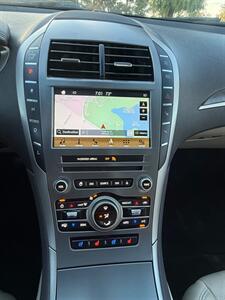 2017 Lincoln MKZ Hybrid Reserve   - Photo 13 - Fremont, CA 94536