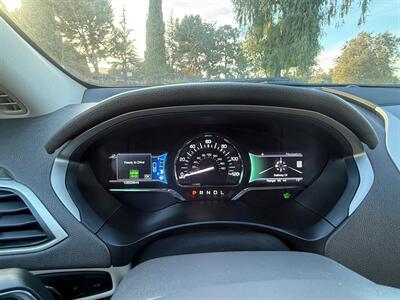 2017 Lincoln MKZ Hybrid Reserve   - Photo 21 - Fremont, CA 94536
