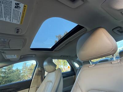 2017 Lincoln MKZ Hybrid Reserve   - Photo 18 - Fremont, CA 94536