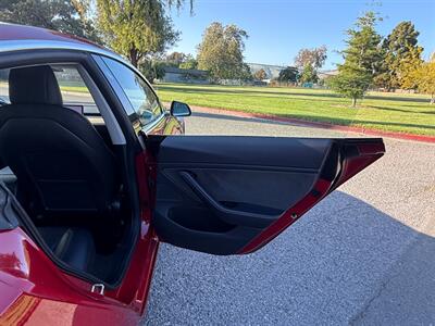 2018 Tesla Model 3 Long Range   - Photo 24 - Fremont, CA 94536