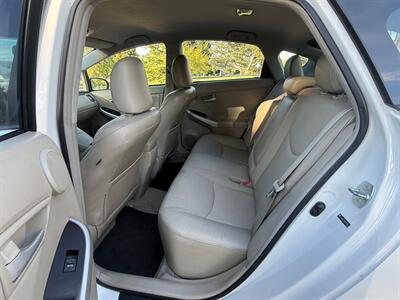 2010 Toyota Prius V   - Photo 20 - Fremont, CA 94536