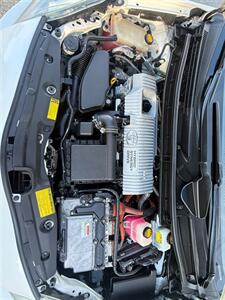 2010 Toyota Prius V   - Photo 30 - Fremont, CA 94536
