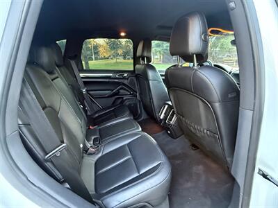2014 Porsche Cayman AWD - Photo 8 - Fremont, CA 94536