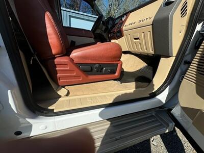 2008 Ford F-250 Super Duty Lariat king ranch 4dr Crew Cab  4x4 diesel only 123000 miles - Photo 29 - Molalla, OR 97038