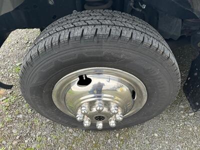 2019 Forest River SUNSEEKER LE M-2350 LE 25FT LONG IT HAS A CORNER BED YES FINANCING IS AVAILABLE!!!! - Photo 35 - Molalla, OR 97038