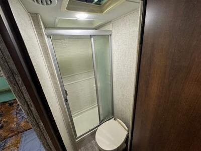 2019 Forest River SUNSEEKER LE M-2350 LE 25FT LONG IT HAS A CORNER BED YES FINANCING IS AVAILABLE!!!! - Photo 19 - Molalla, OR 97038
