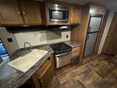 2017 Keystone Springdale SG282 SE   - Photo 14 - Molalla, OR 97038