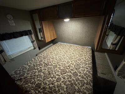 2017 Keystone Springdale SG282 SE   - Photo 9 - Molalla, OR 97038