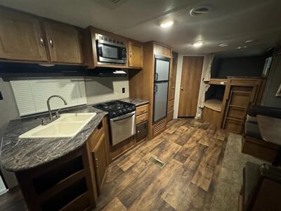 2017 Keystone Springdale SG282 SE   - Photo 8 - Molalla, OR 97038