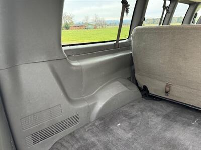 2010 Chevrolet Express LT 1500  A.W.D 8 PASSENGER - Photo 22 - Molalla, OR 97038