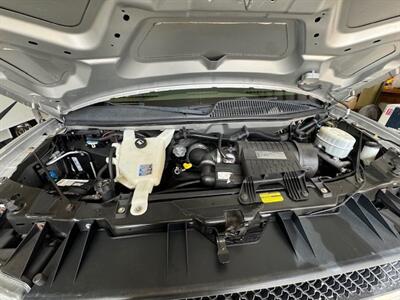 2010 Chevrolet Express LT 1500  A.W.D 8 PASSENGER - Photo 11 - Molalla, OR 97038