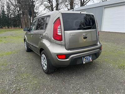 2013 Kia Soul 1 owner 53 service records - Photo 2 - Molalla, OR 97038