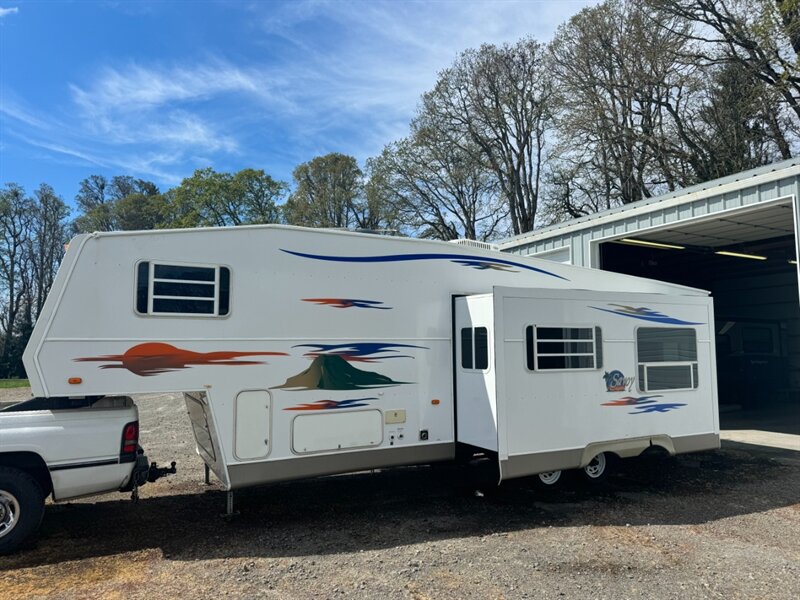 2004 Holiday Rambler Savoy 30BHS  