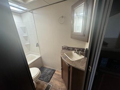 2017 Forest River Heritage Glen 24BHHL Hyper Lyte  YES FINANCING IS AVAILABLE!!!! - Photo 12 - Molalla, OR 97038