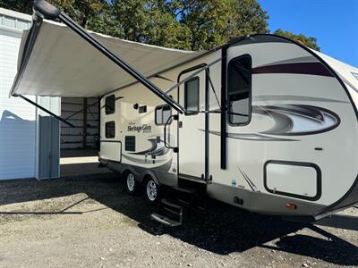 2017 Forest River Heritage Glen 24BHHL Hyper Lyte  YES FINANCING IS AVAILABLE!!!! - Photo 3 - Molalla, OR 97038