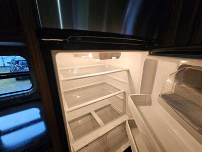 2006 Forest River Cedar Creek Daydreamer 37RLTSD   - Photo 8 - Molalla, OR 97038