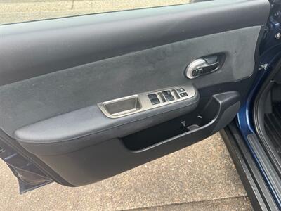 2012 Nissan Versa 1.8 S   - Photo 9 - Molalla, OR 97038