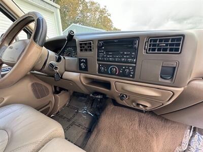 2000 Ford F-350 Super Duty Lariat 4dr Crew Cab Lariat  only 65,000 miles YES FINANCING IS AVAILABLE!!!! - Photo 16 - Molalla, OR 97038