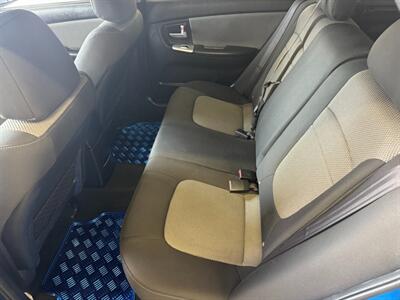 2007 Kia Spectra Spectra5 SX  YES FINANCING AVAILABLE - Photo 13 - Molalla, OR 97038