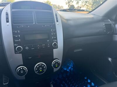 2007 Kia Spectra Spectra5 SX  YES FINANCING AVAILABLE - Photo 10 - Molalla, OR 97038