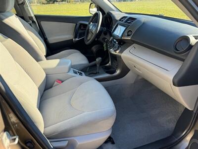2012 Toyota RAV4 awd  YES FINANCING IS AVAILABLE!!!! - Photo 10 - Molalla, OR 97038