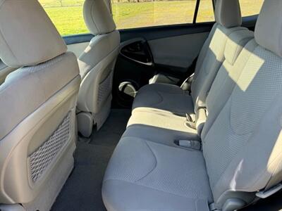 2012 Toyota RAV4 awd  YES FINANCING IS AVAILABLE!!!! - Photo 14 - Molalla, OR 97038