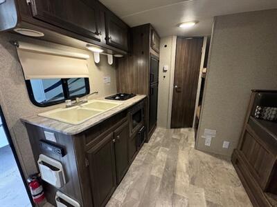 2018 Forest River coachman apex nano m-193bhs  YES FINANCING IS AVAILABLE!!!! - Photo 13 - Molalla, OR 97038
