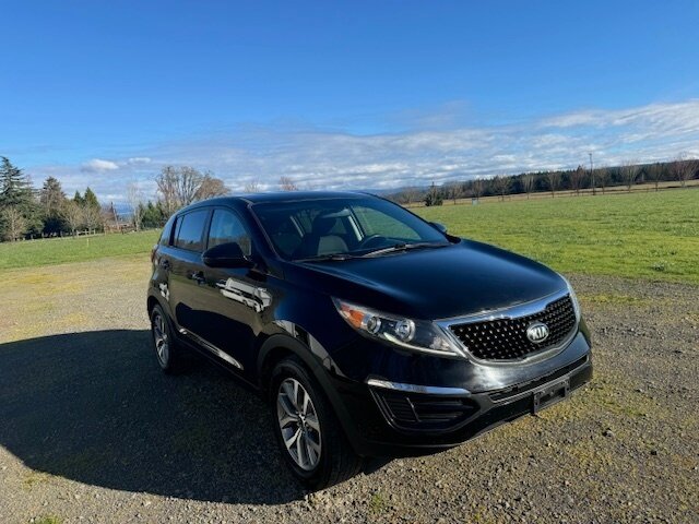 2016 Kia Sportage LX  A.W.D ONLY 105,000 MILES