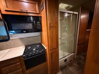 2016 Jayco ALANTE M-26Y  2 slide out only 14,000 miles - Photo 22 - Molalla, OR 97038