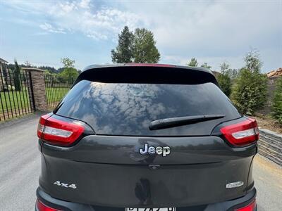 2015 Jeep Cherokee Latitude  4.w.d.only 96,000 miles - Photo 7 - Molalla, OR 97038