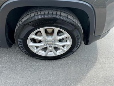 2015 Jeep Cherokee Latitude  4.w.d.only 96,000 miles - Photo 9 - Molalla, OR 97038
