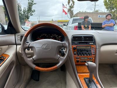2000 Lexus ES 300   - Photo 18 - San Leandro, CA 94578