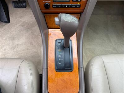 2000 Lexus ES 300   - Photo 21 - San Leandro, CA 94578