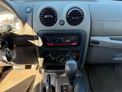 2004 Jeep Liberty Sport   - Photo 19 - San Leandro, CA 94578