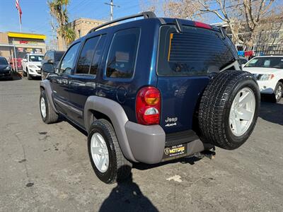 2004 Jeep Liberty Sport   - Photo 7 - San Leandro, CA 94578