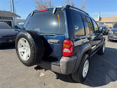 2004 Jeep Liberty Sport   - Photo 5 - San Leandro, CA 94578